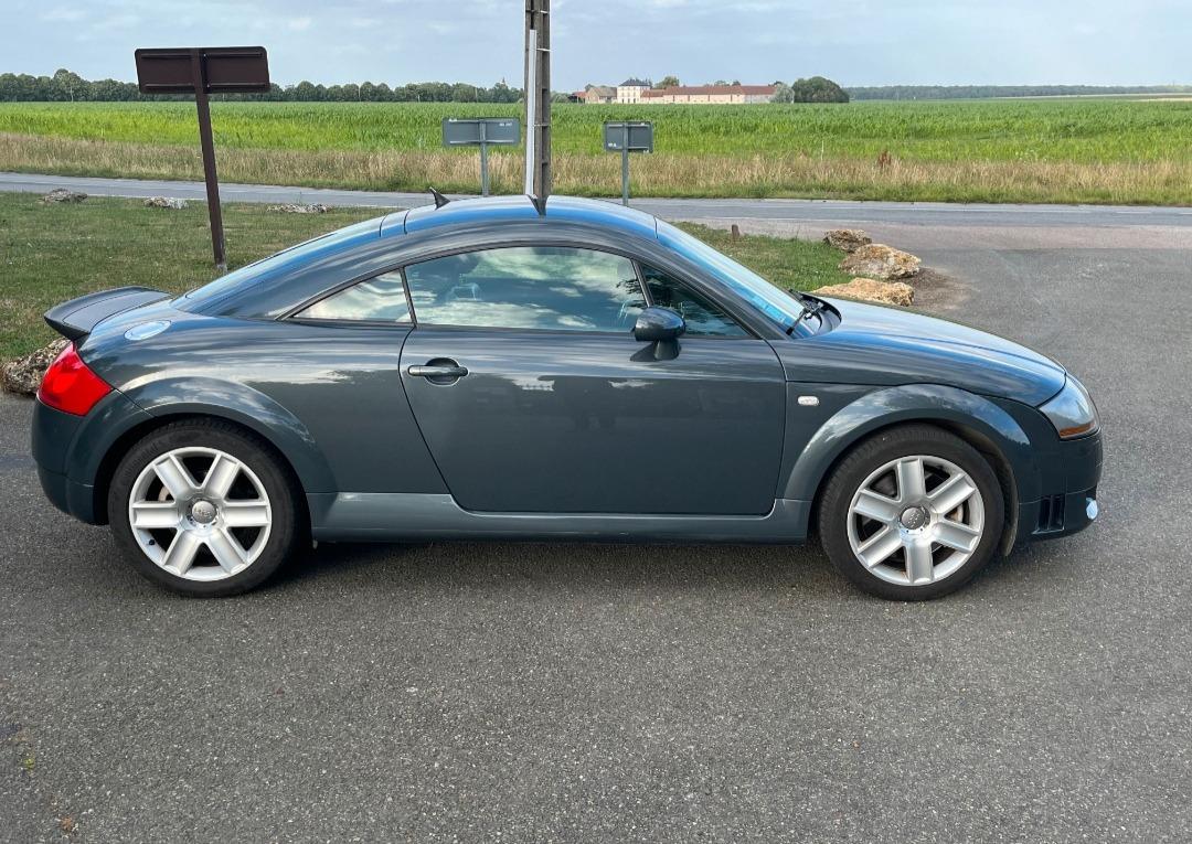 AUDI Audi tt mk1 v6 boîte - 2005 LesAnciennes.com