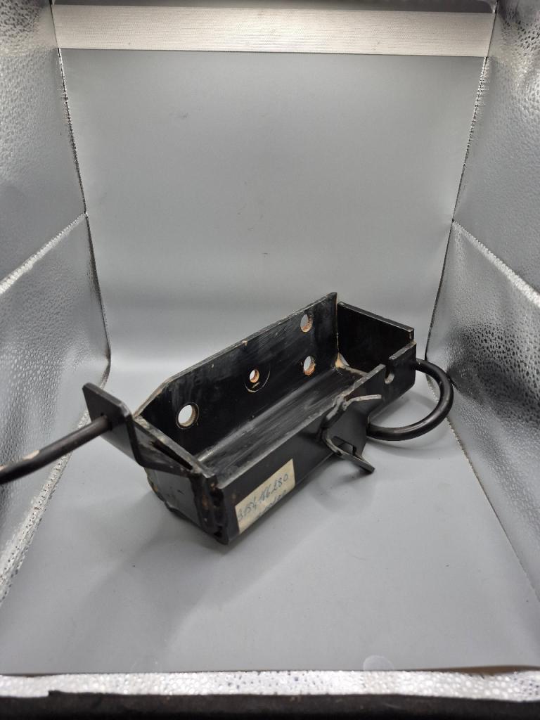 Fixation Train AR D Peugeot 504 / 505 LesAnciennes.com