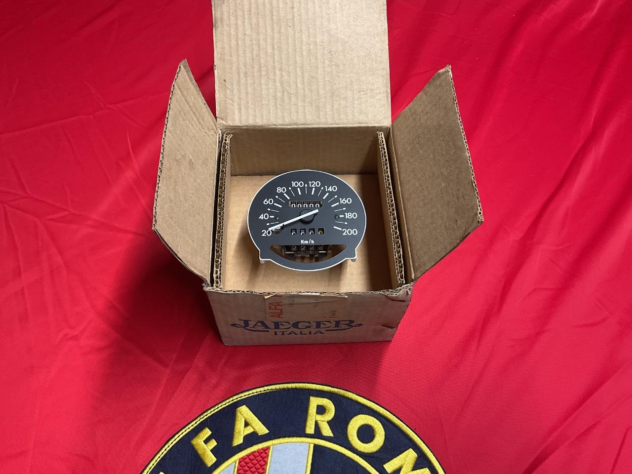 Pièces ALFA ROMEO Alfasud ALFA SUD LesAnciennes.com