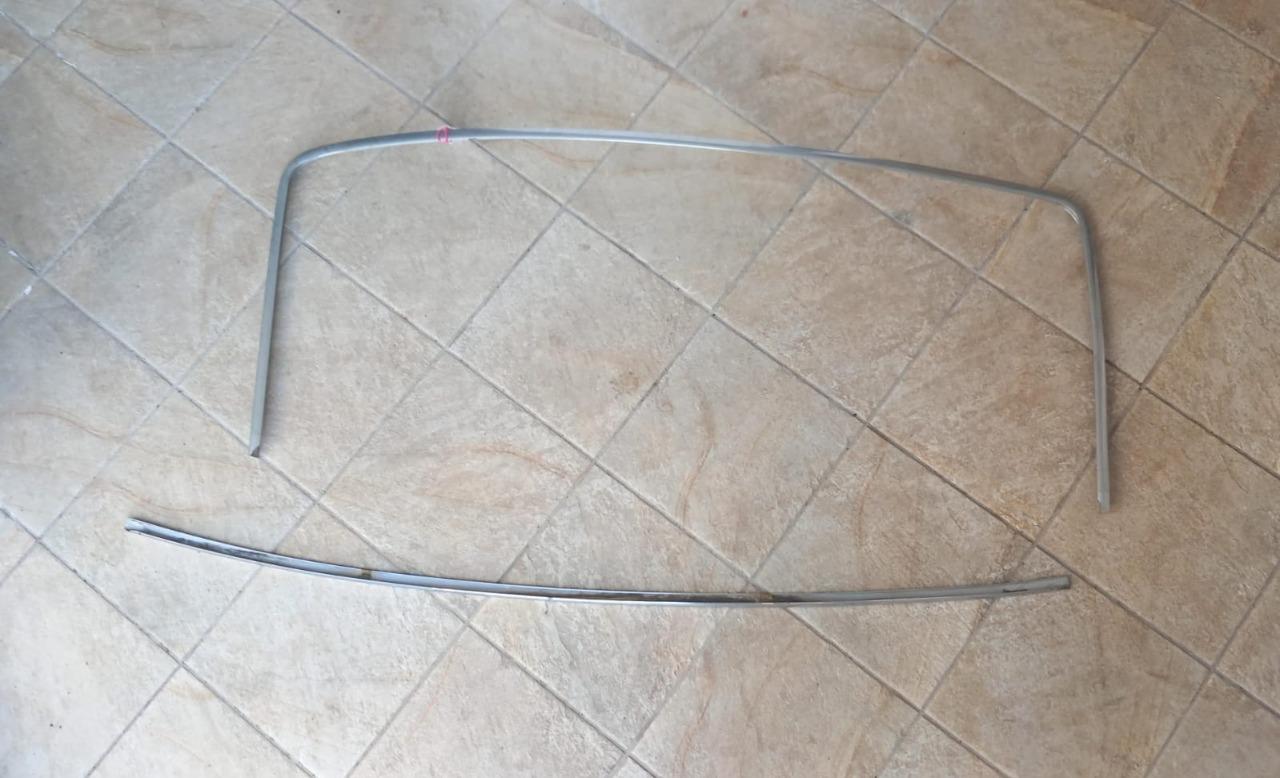 FIAT 1100 h r Moulures LesAnciennes.com