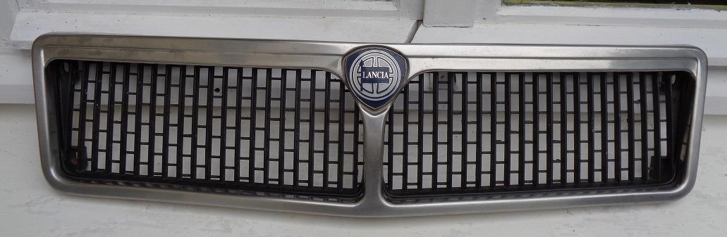 Calandre LANCIA Trevi LesAnciennes.com