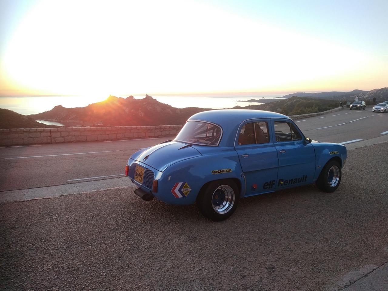 RENAULT Dauphine Proto - 1964 LesAnciennes.com