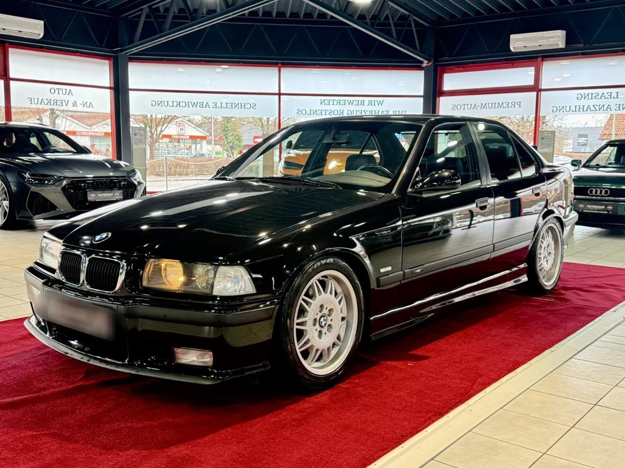 BMW M3 E36 - 1997 LesAnciennes.com