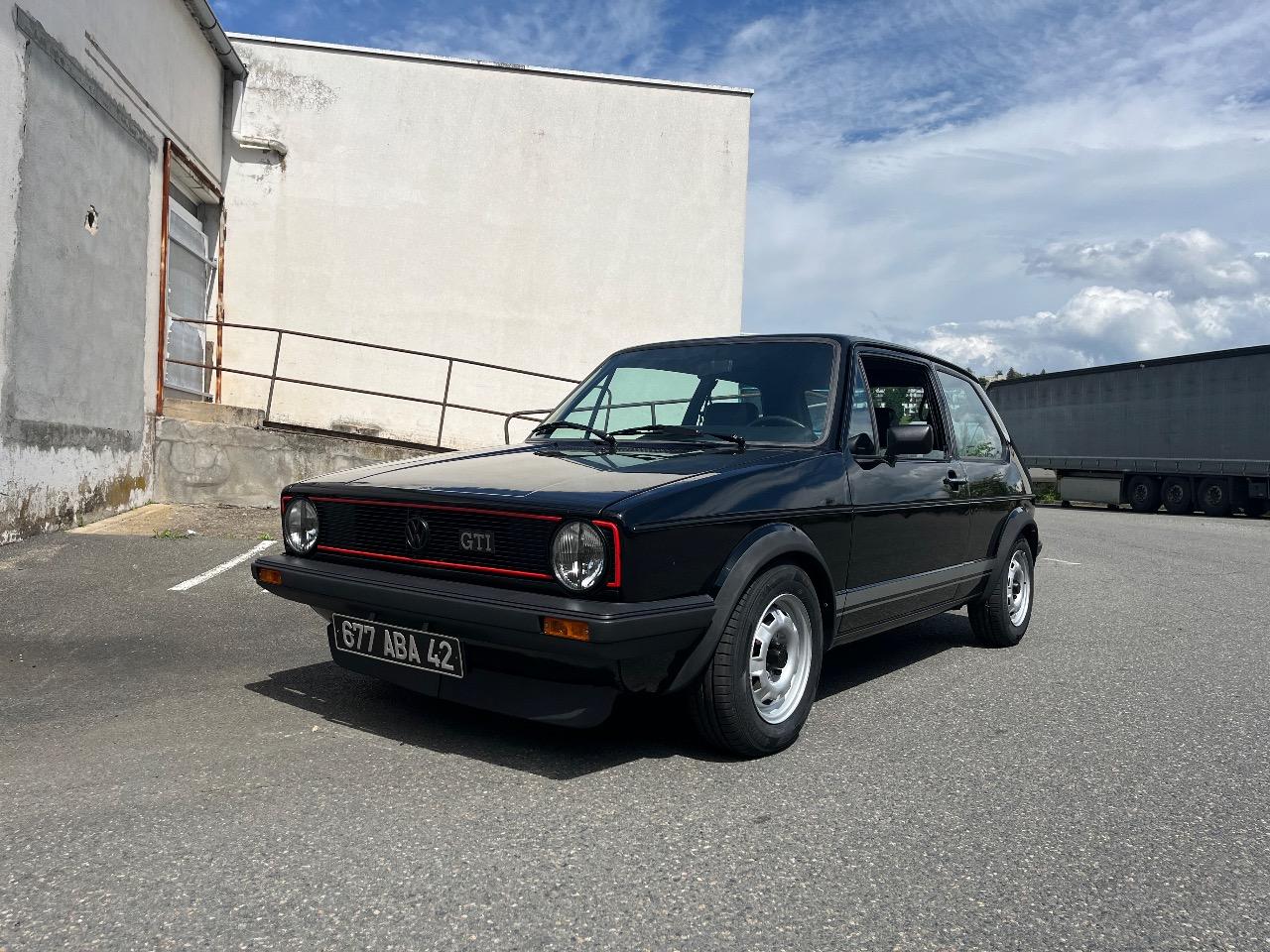 VOLKSWAGEN Golf 1600 Gti - 1982 LesAnciennes.com