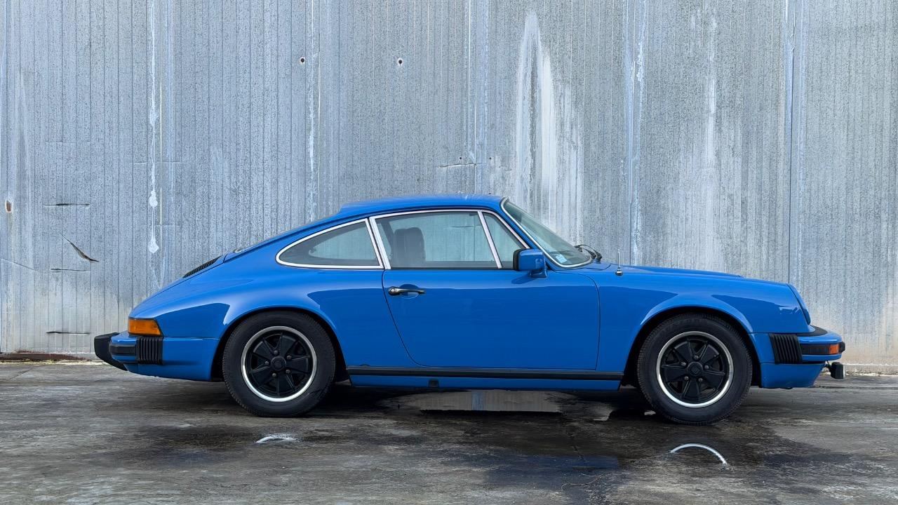 PORSCHE 911 2.7 S 1976 - 1976 LesAnciennes.com