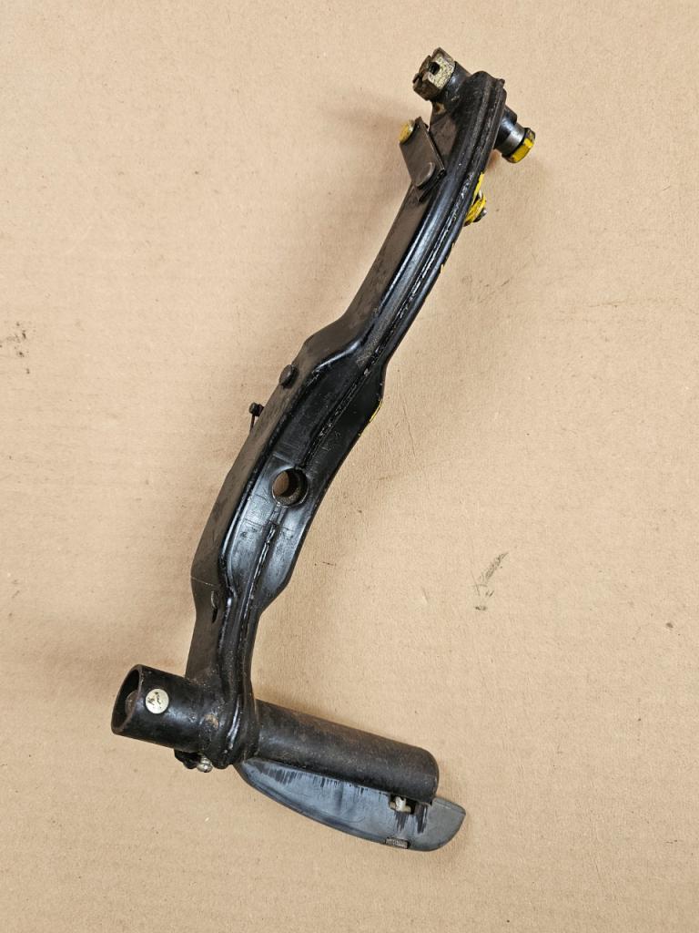 Frein de parking CITROEN DS LesAnciennes.com