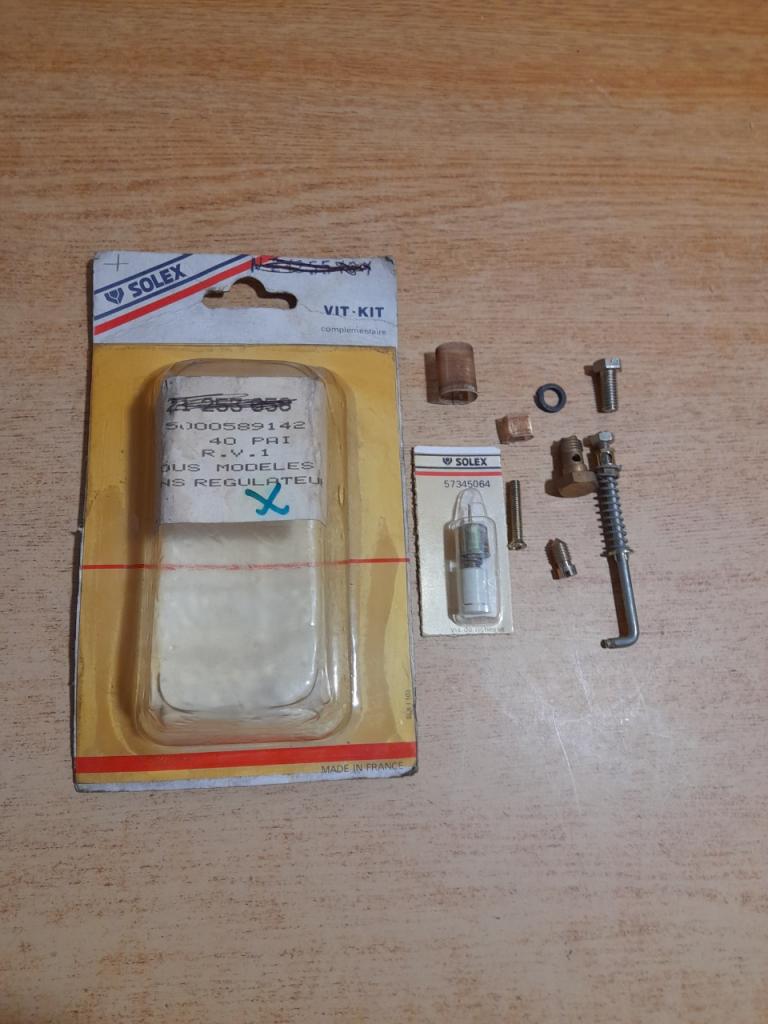 Kit accessoire carburateur saviem SG2 SG3 40PAI LesAnciennes.com