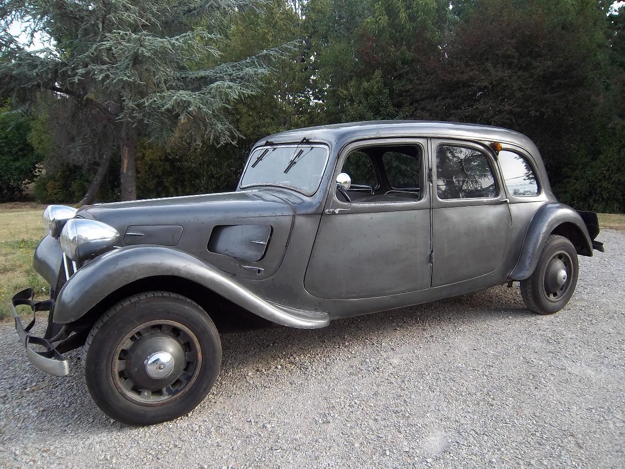 CITROEN Traction 11 B Limousine - 1938 LesAnciennes.com