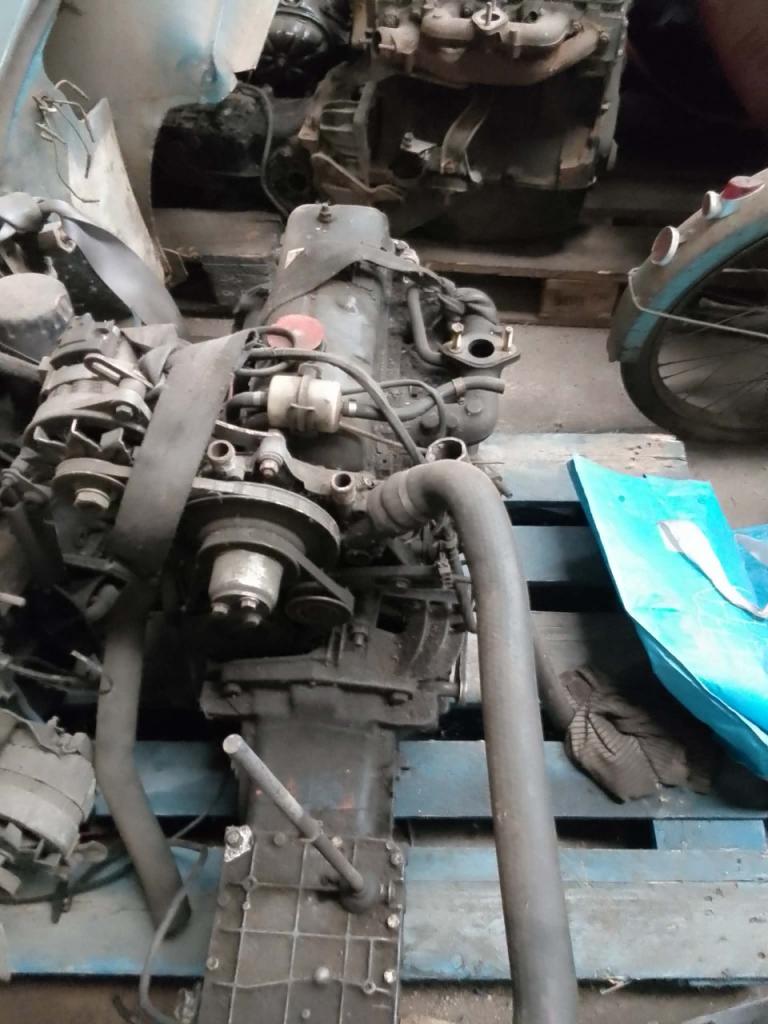 Moteur RENAULT 4 (R4) LesAnciennes.com