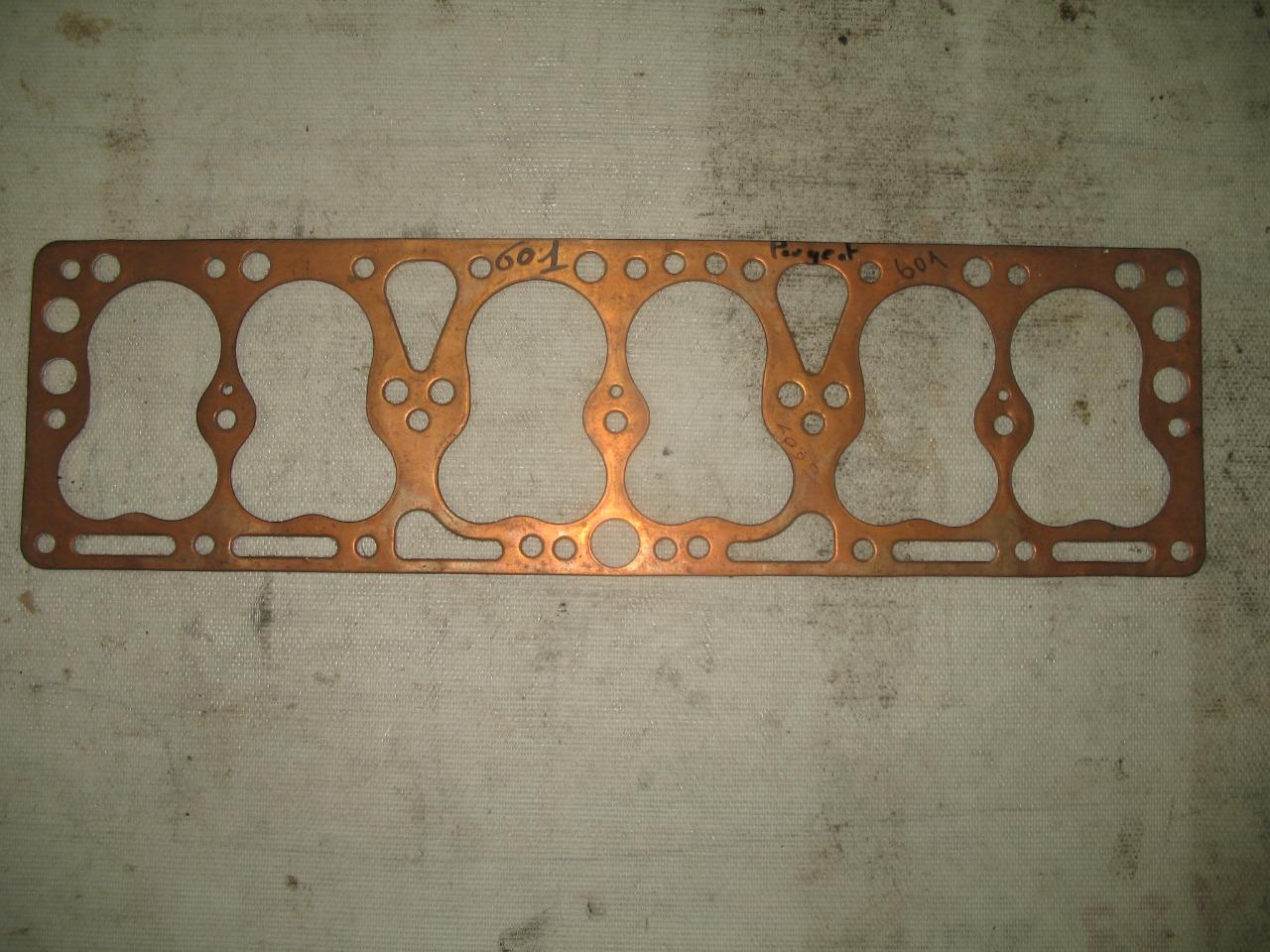 Joint de culasse PEUGEOT 601 LesAnciennes.com