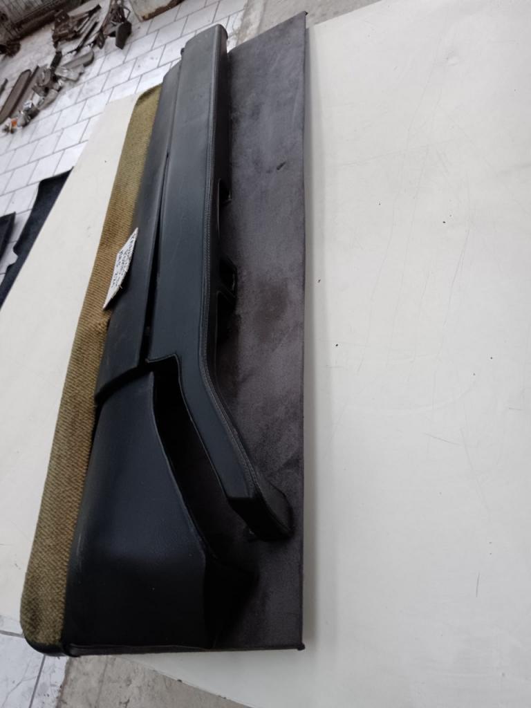 Panneaux de porte pour Maserati Biturbo 2.24 LesAnciennes.com