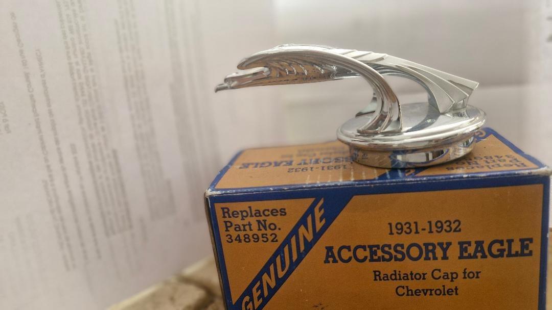 Bouchon radiateur CHEVROLET Confederate sedan LesAnciennes.com