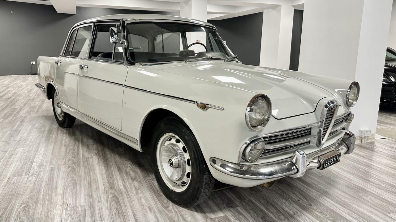 1960 Alfa Romeo 2000 Berlina LesAnciennes.com
