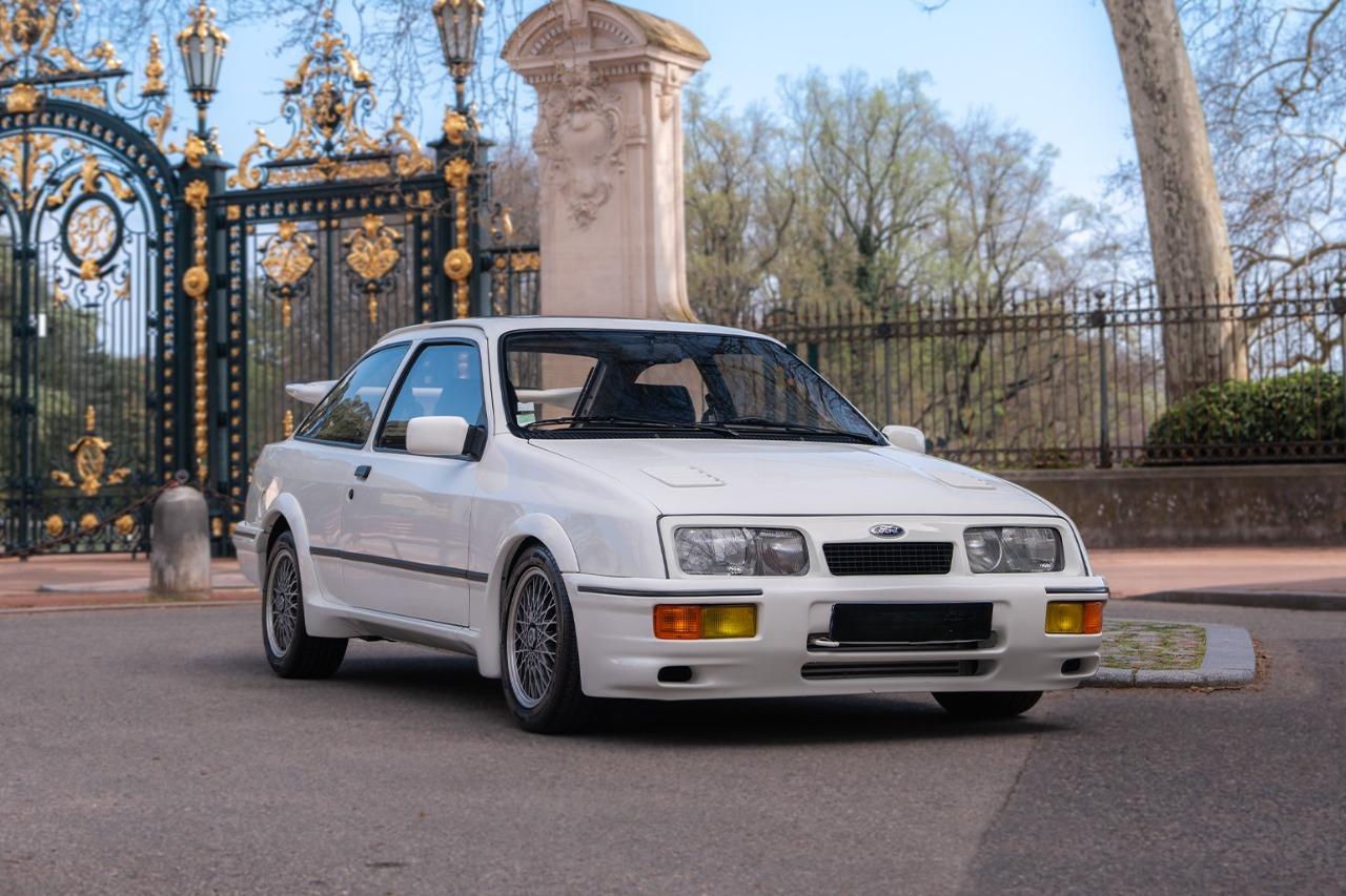 FORD Sierra RS COSWORTH - 1987 LesAnciennes.com