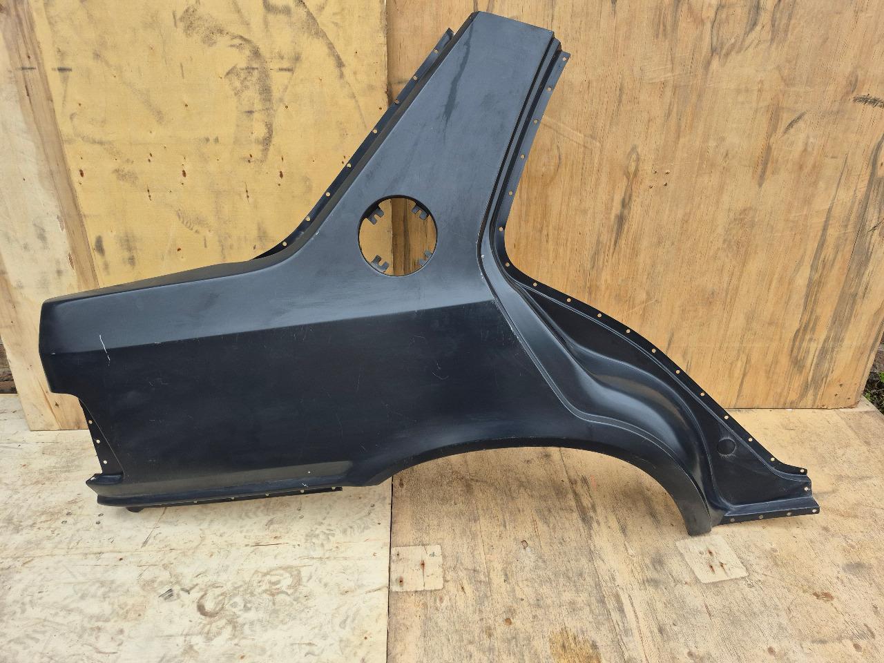 Aile ARD PEUGEOT 309 LesAnciennes.com