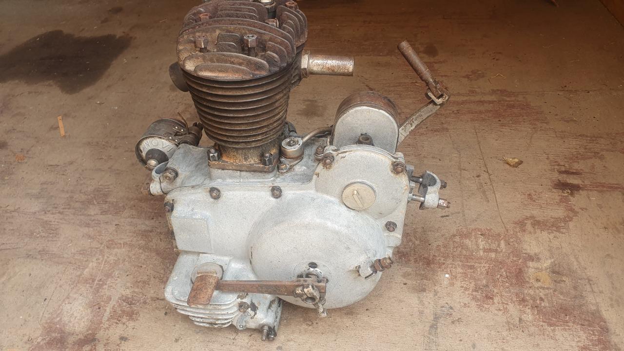 Moteur MOTOBECANE B33 250 LesAnciennes.com
