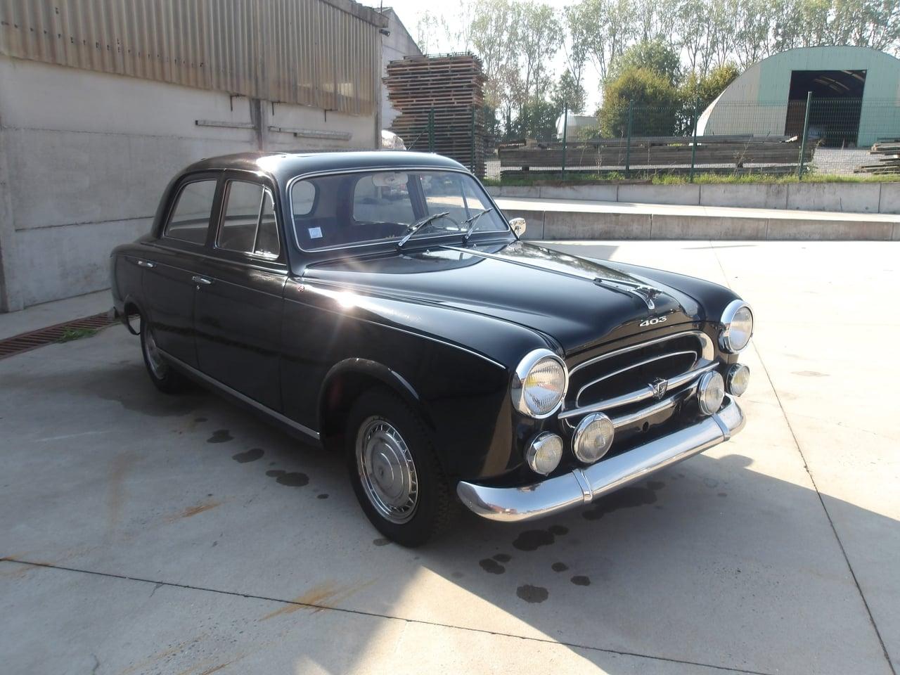 1963 Peugeot 403 B LesAnciennes.com