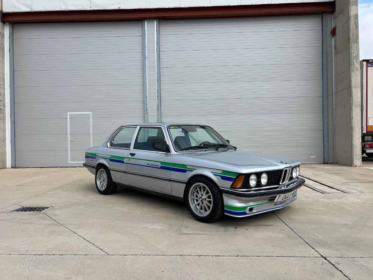 BMW 323 E21 - 1982 LesAnciennes.com