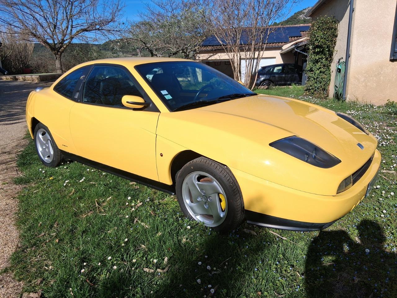 FIAT Coupé Pininfarina 2 litres turbo 16s - 1994 LesAnciennes.com
