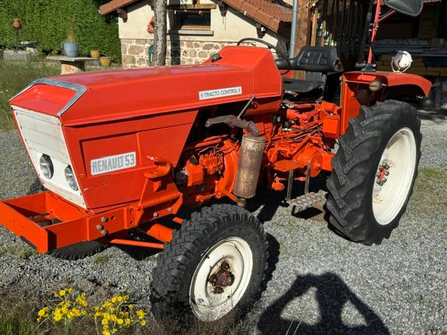 TRACTEUR RENAULT R53 LesAnciennes.com