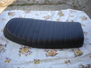 image_0-Pièces UNE SELLE moto , a identifier