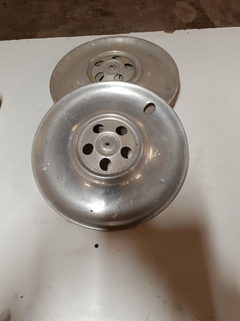 Enjoliveurs LesAnciennes.com