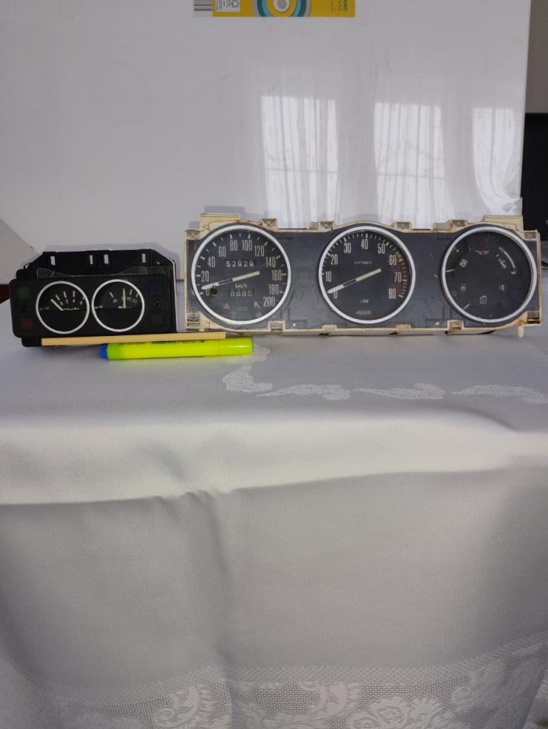 Bloc compteur RENAULT 12 (R12) Gordini LesAnciennes.com