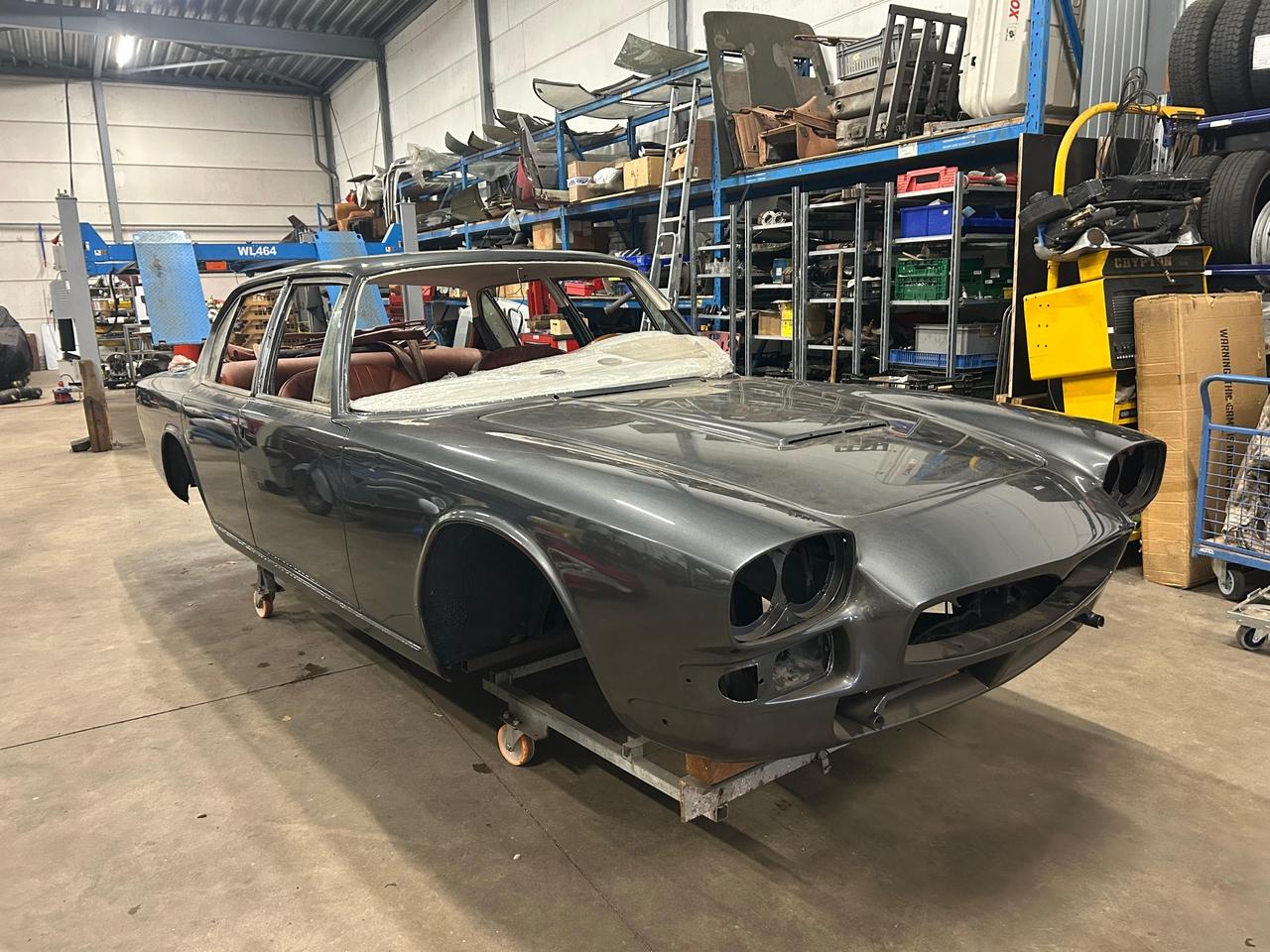 1966 Maserati Quattroporte Series 1 Project LesAnciennes.com