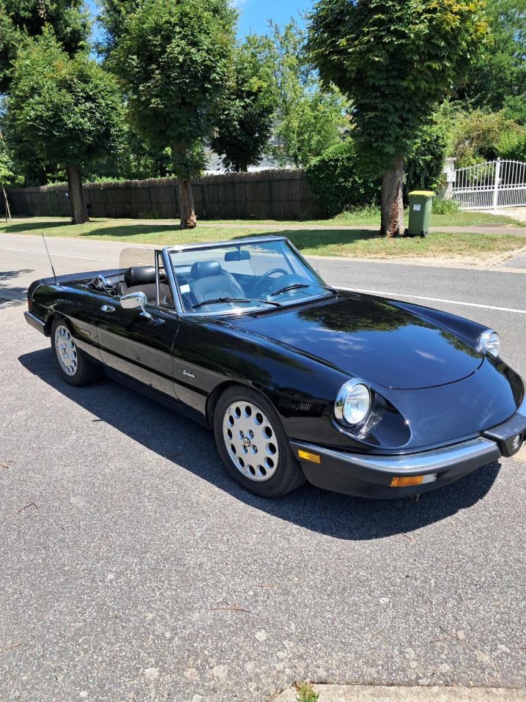 ALFA ROMEO Spider graduate - 1988 LesAnciennes.com