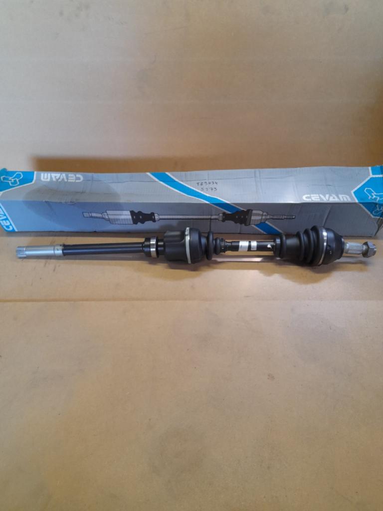 Cardan droit Peugeot 309 CEVAM 5173 LesAnciennes.com
