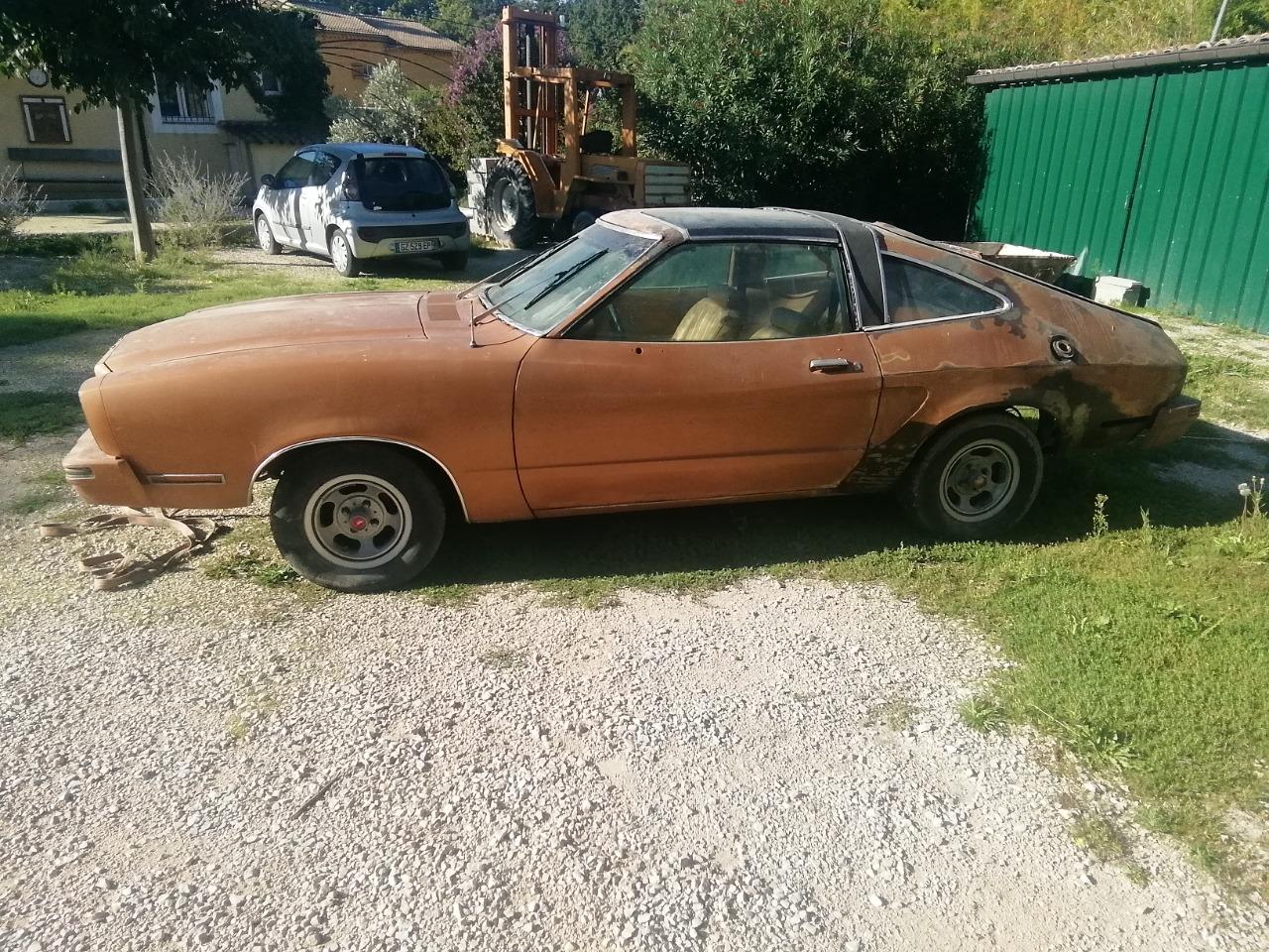 FORD Mustang Coupe série 2 - 1977 LesAnciennes.com