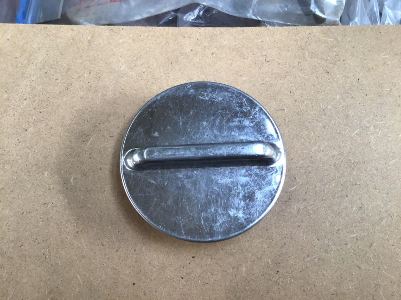 BOUCHON RÉSERVOIR CITROEN Ami 8 LesAnciennes.com