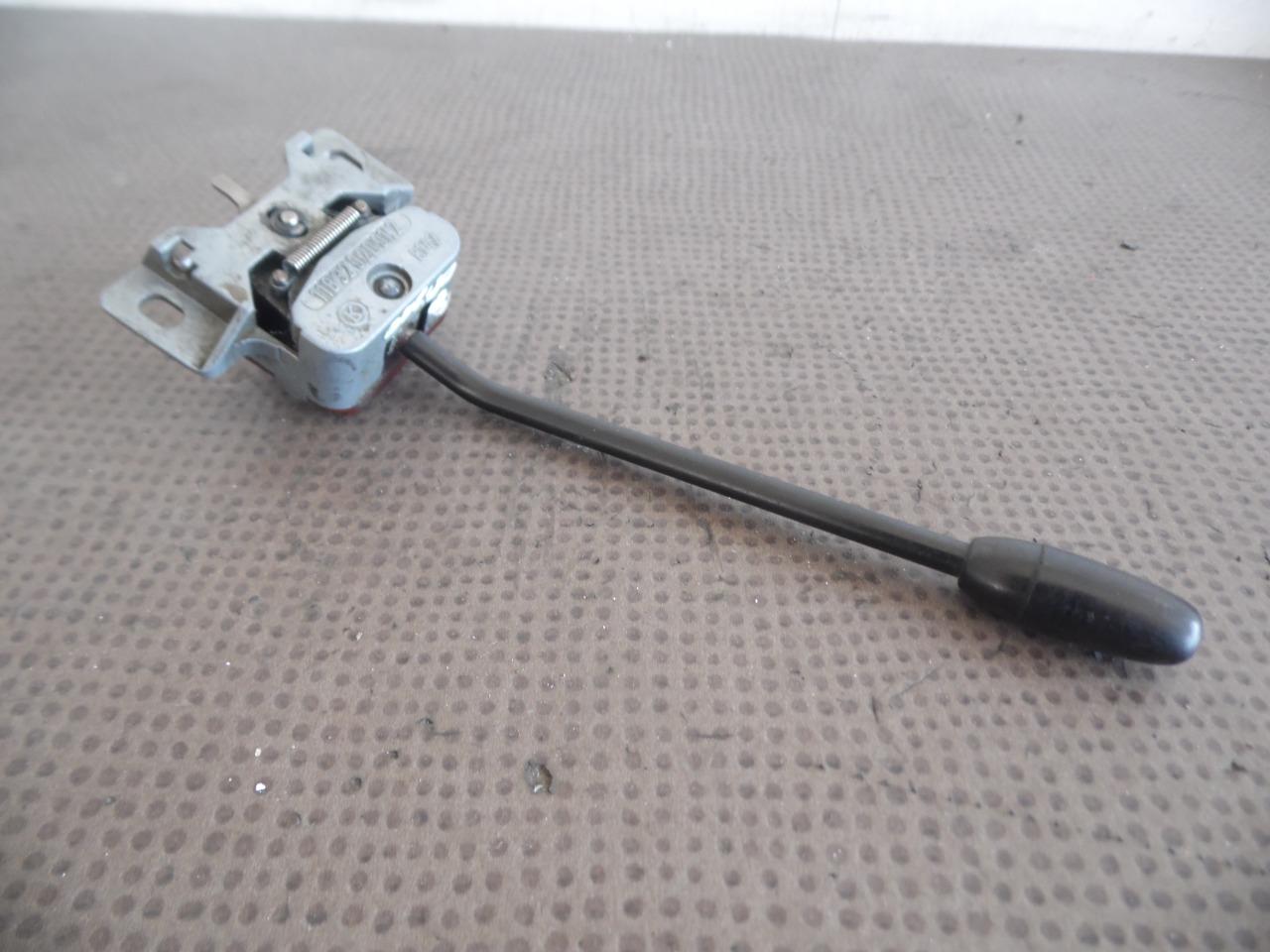 COMMODO CLIGNOTANTS BMW SERIE 02 - E10 LesAnciennes.com