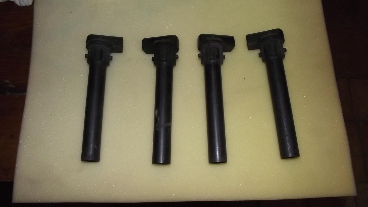 Tubes de bougies PEUGEOT 404 LesAnciennes.com