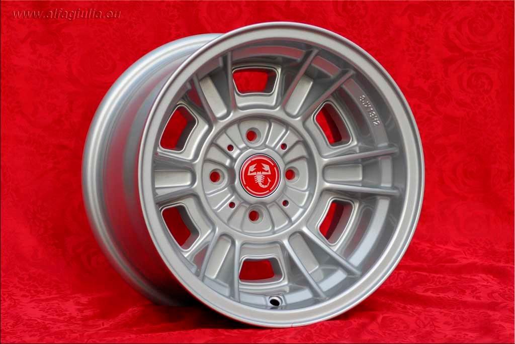 1 pc. jante Fiat Cromodora CD66 8x13 ET-3 124 Abar LesAnciennes.com