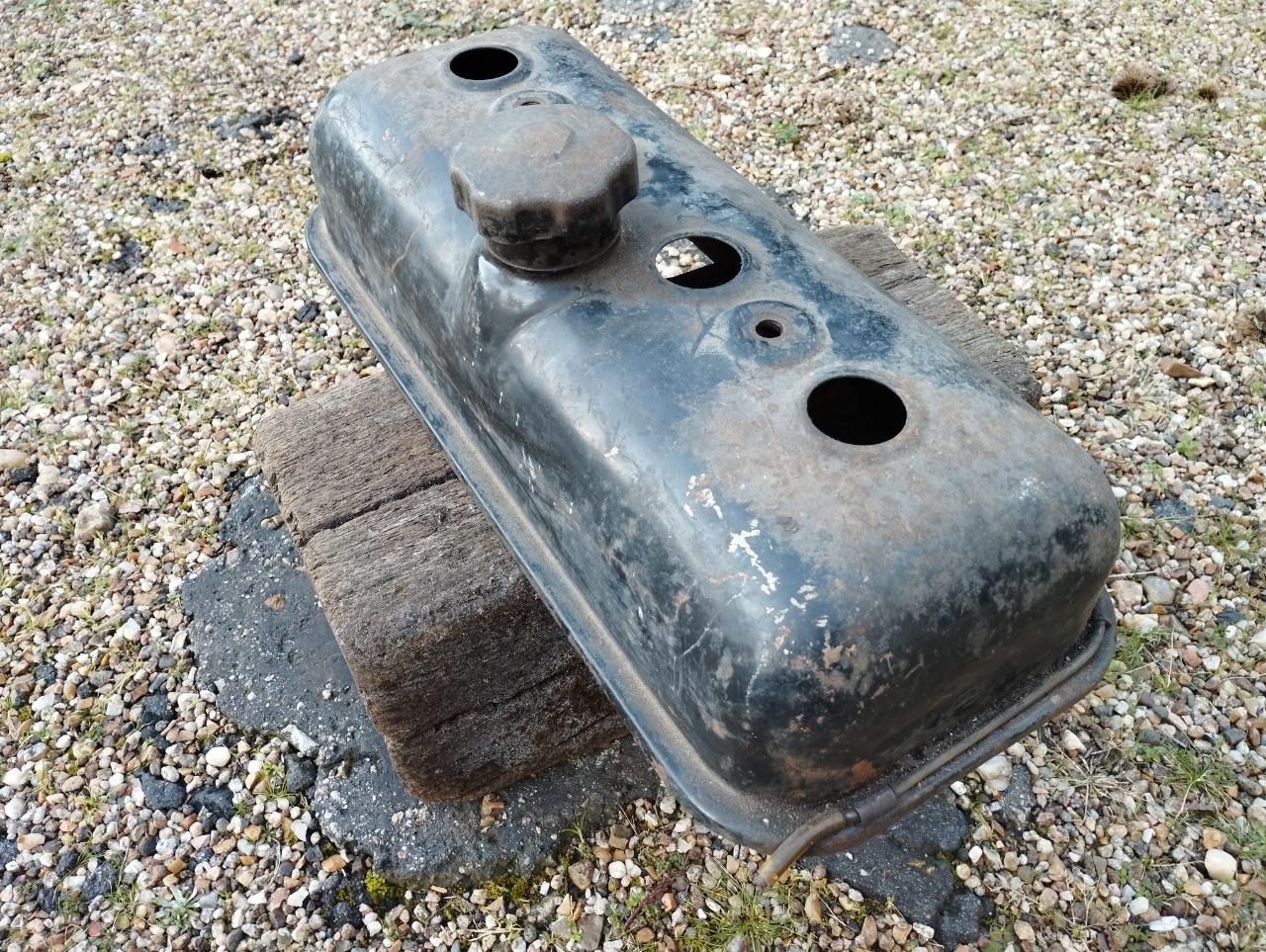 Couvre culbuteurs 203 Peugeot Berline LesAnciennes.com