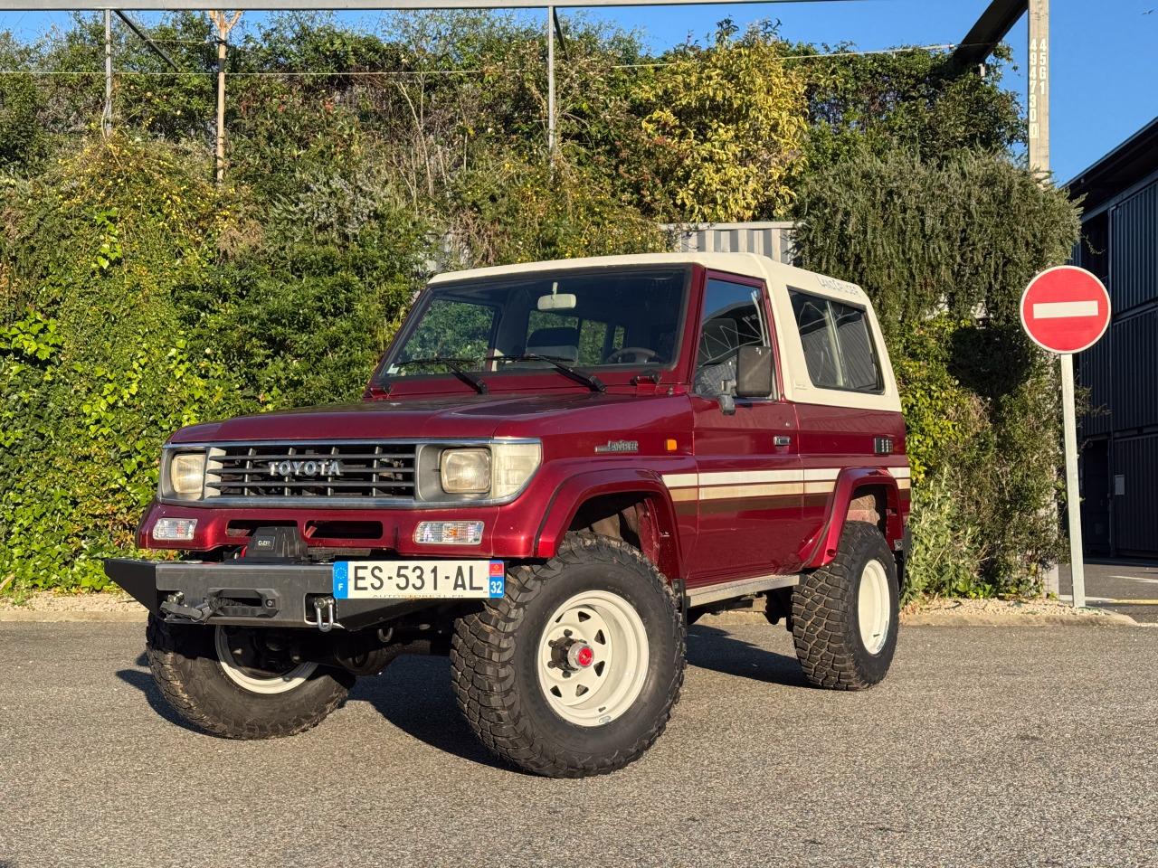 TOYOTA Land Cruiser KZJ - LJ73 VX - 1989 LesAnciennes.com