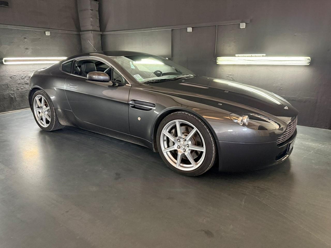 ASTON MARTIN V8 4.3 380 ch boite mec - 2006 LesAnciennes.com