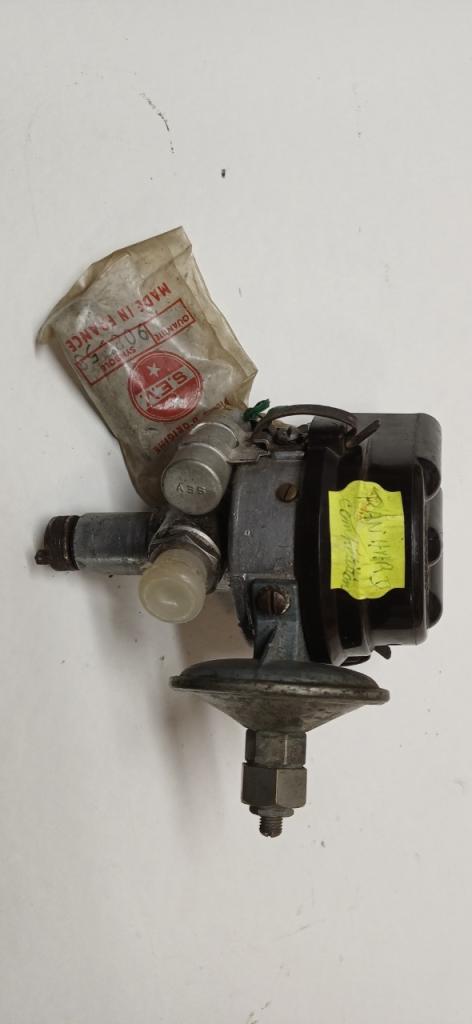 Allumeur PANHARD Allumeur LesAnciennes.com