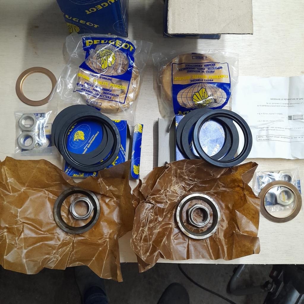 PEUGEOT J7 nécessaire réparation transmission LesAnciennes.com