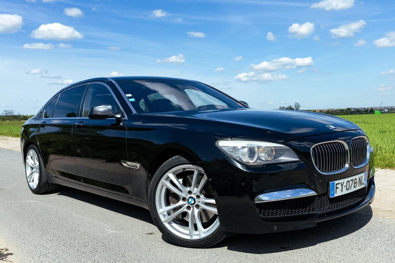 BMW 700 ACTIVEHYBRIDE 465CV - 2011 LesAnciennes.com