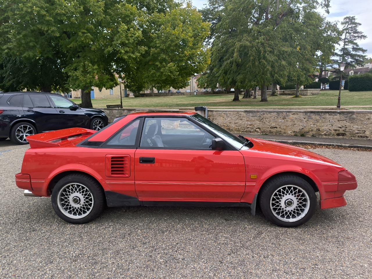 TOYOTA MR2 AW11 - 1987 LesAnciennes.com