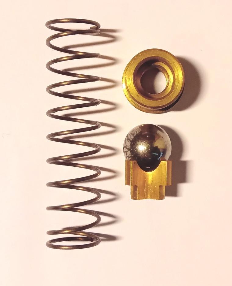 Valve pression huile MG TB LesAnciennes.com