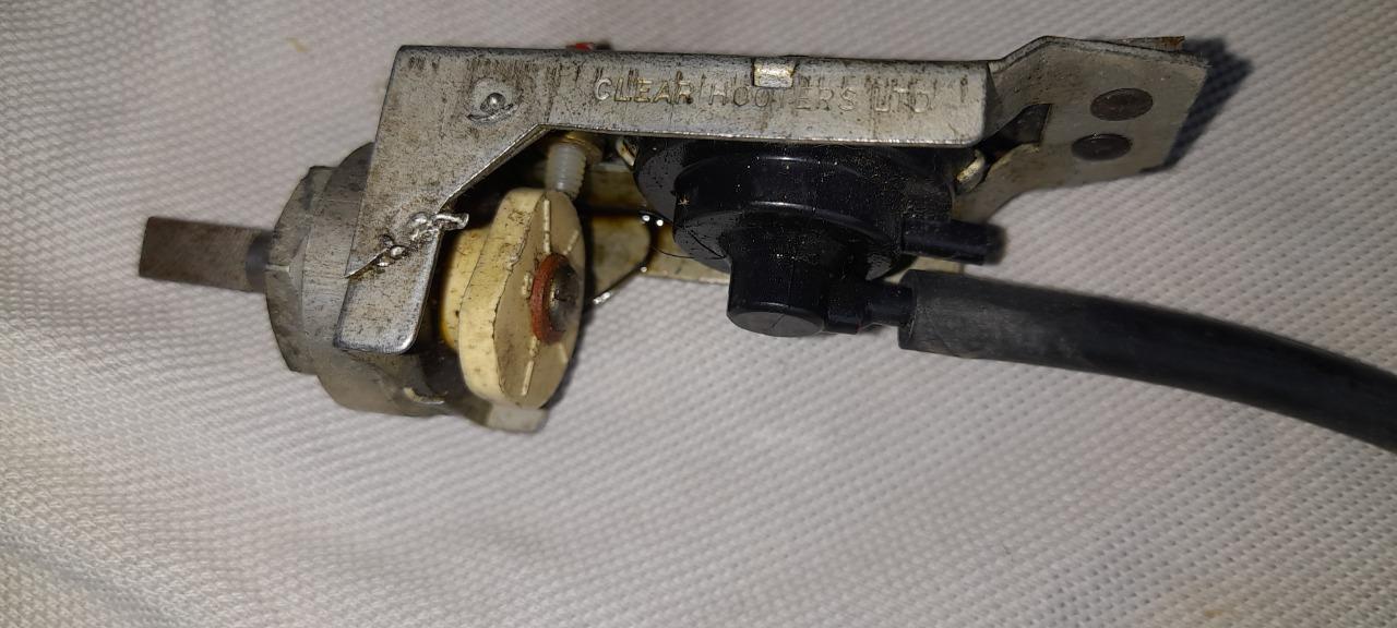 Commande chauffage JAGUAR XJ6 série 1 LesAnciennes.com