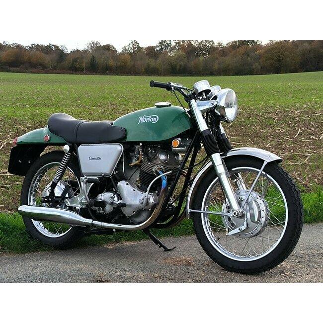 NORTON 750 Fastback 1969 - 1969 LesAnciennes.com