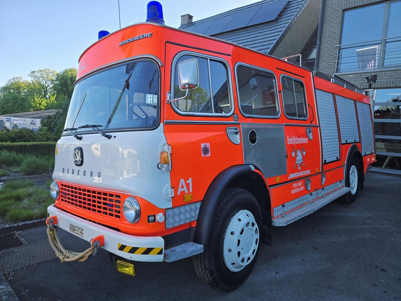 1971 Bedford TK Fire Engine Diesel LesAnciennes.com