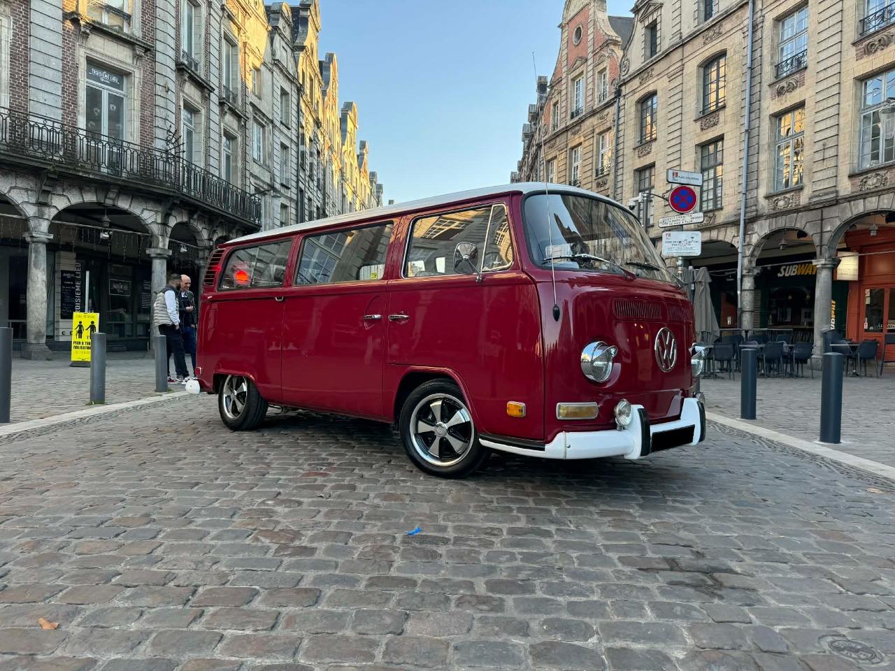 VOLKSWAGEN Combi T2ab - 1972 LesAnciennes.com