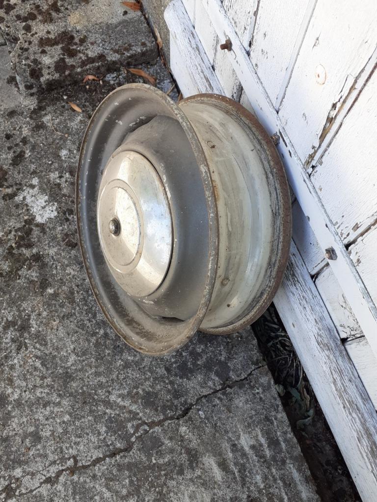 Pièces RENAULT 4CV LesAnciennes.com