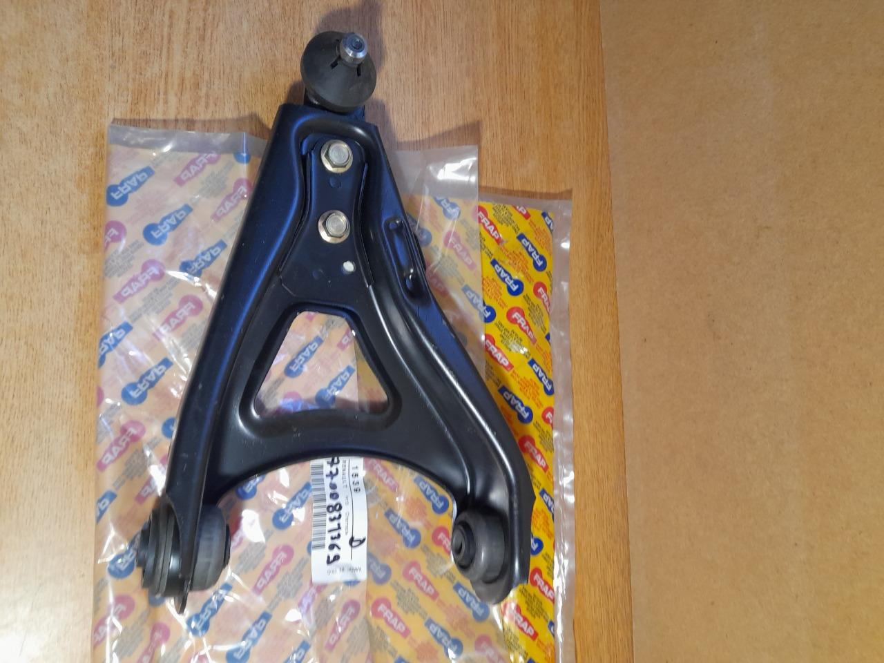 Triangle droit Renault 19 FRAP:1539 LesAnciennes.com