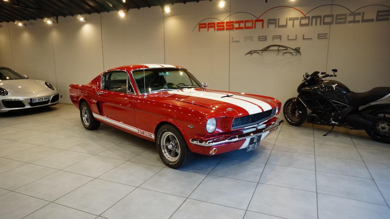 FORD Mustang Fastback 289 - 1965 LesAnciennes.com